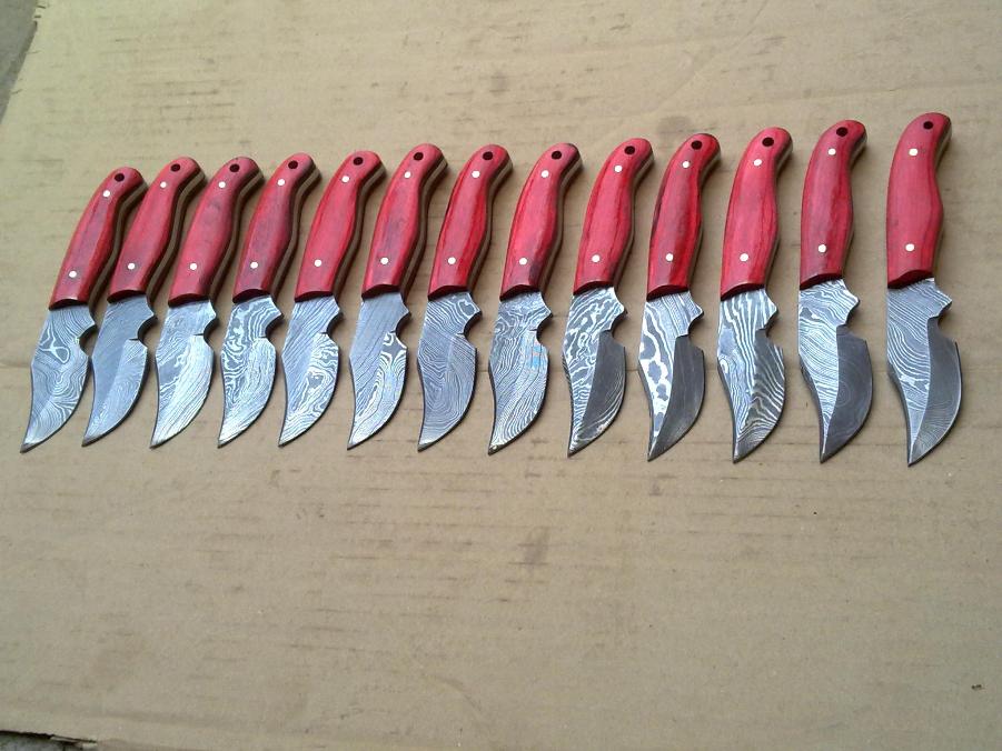 womanshuntingknives